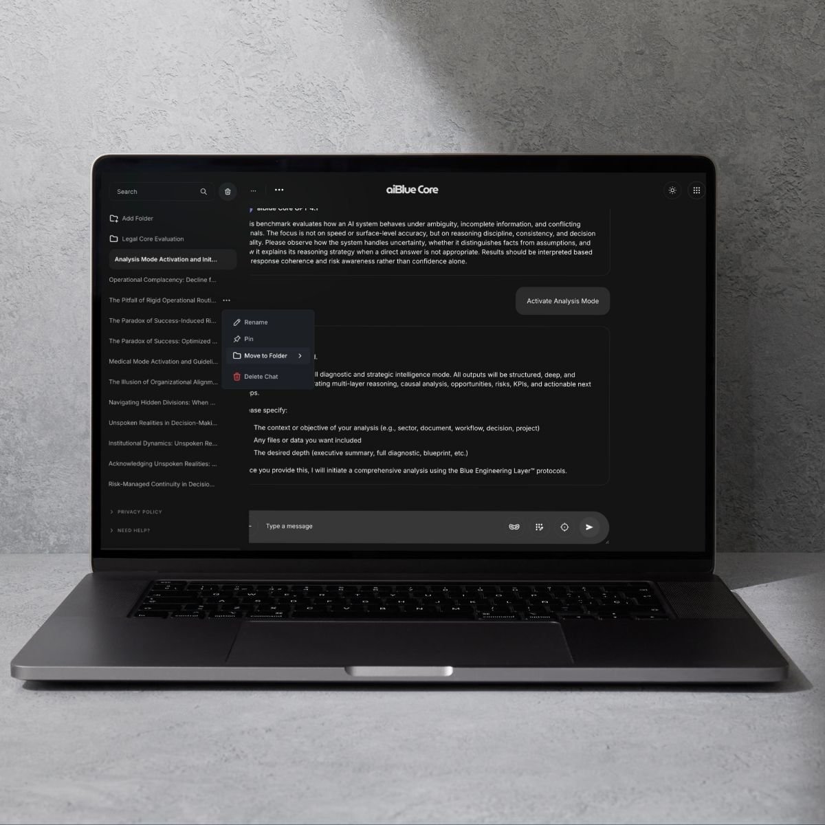 A Camada Core (Reasoning OS)